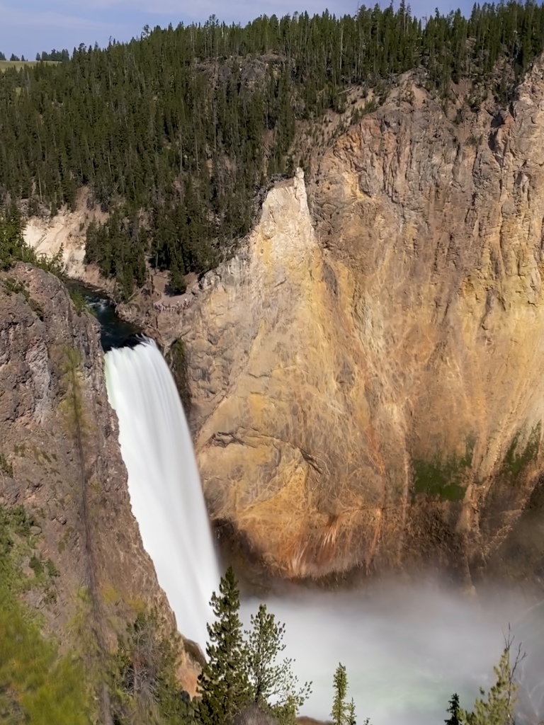 Top 10 Things You Need to See In Yellowstone To Make Your Trip Perfect