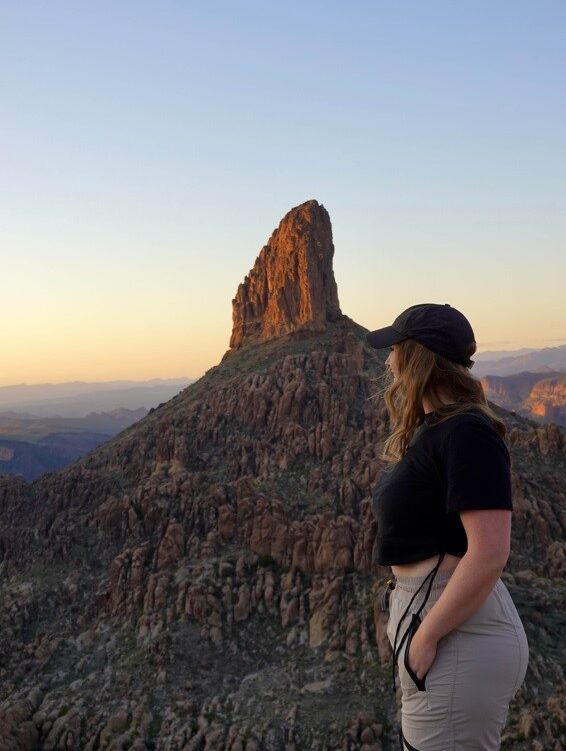 Hiking to Weaver’s Needle in the Superstition Mountains