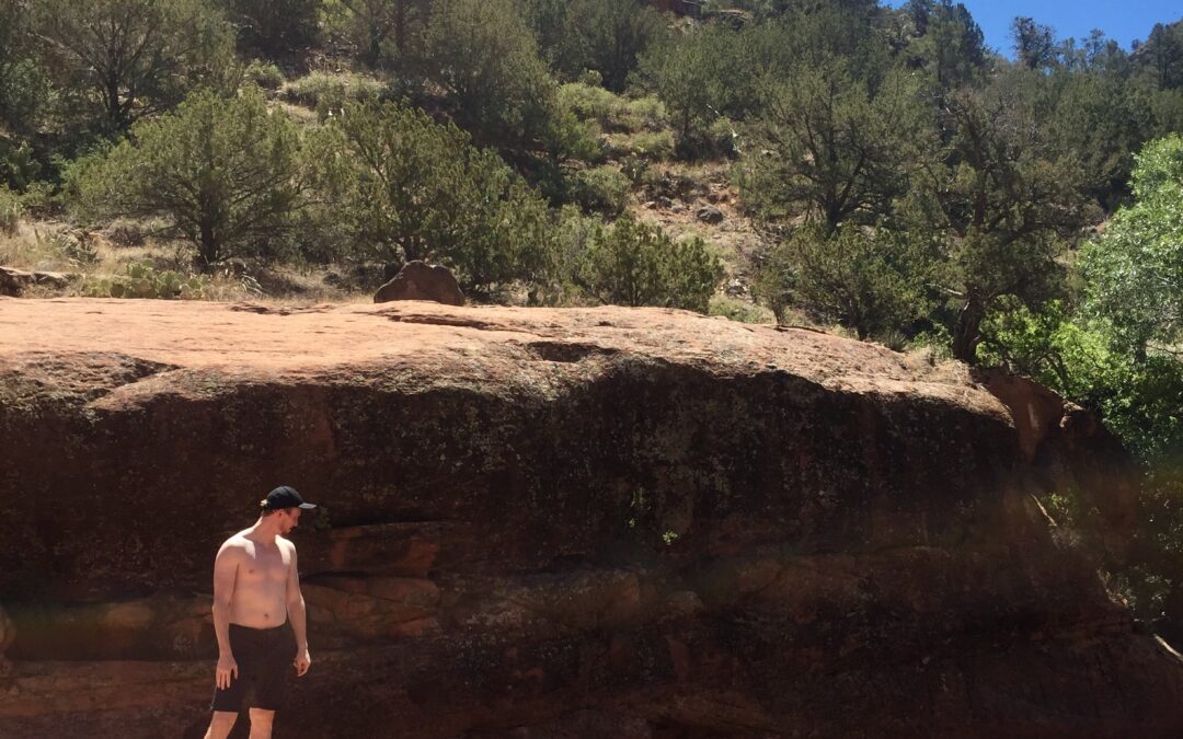 The Crack at Wet Beaver Creek: An Arizona Water Hike