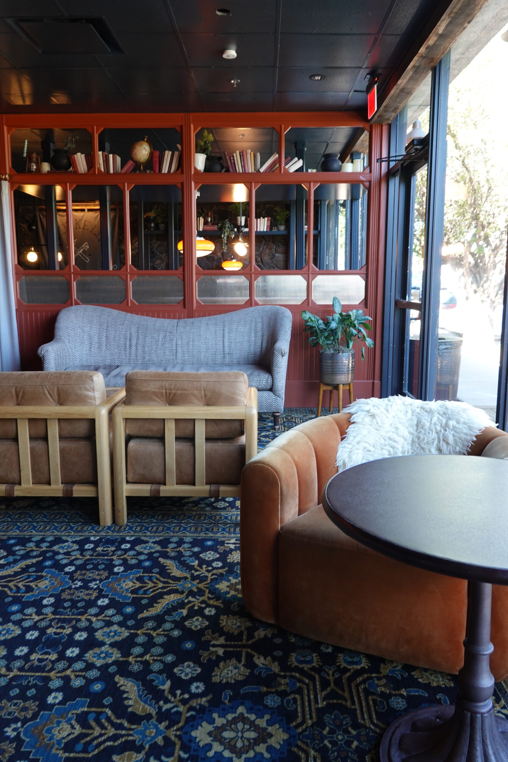 dining room in high country motor lodge