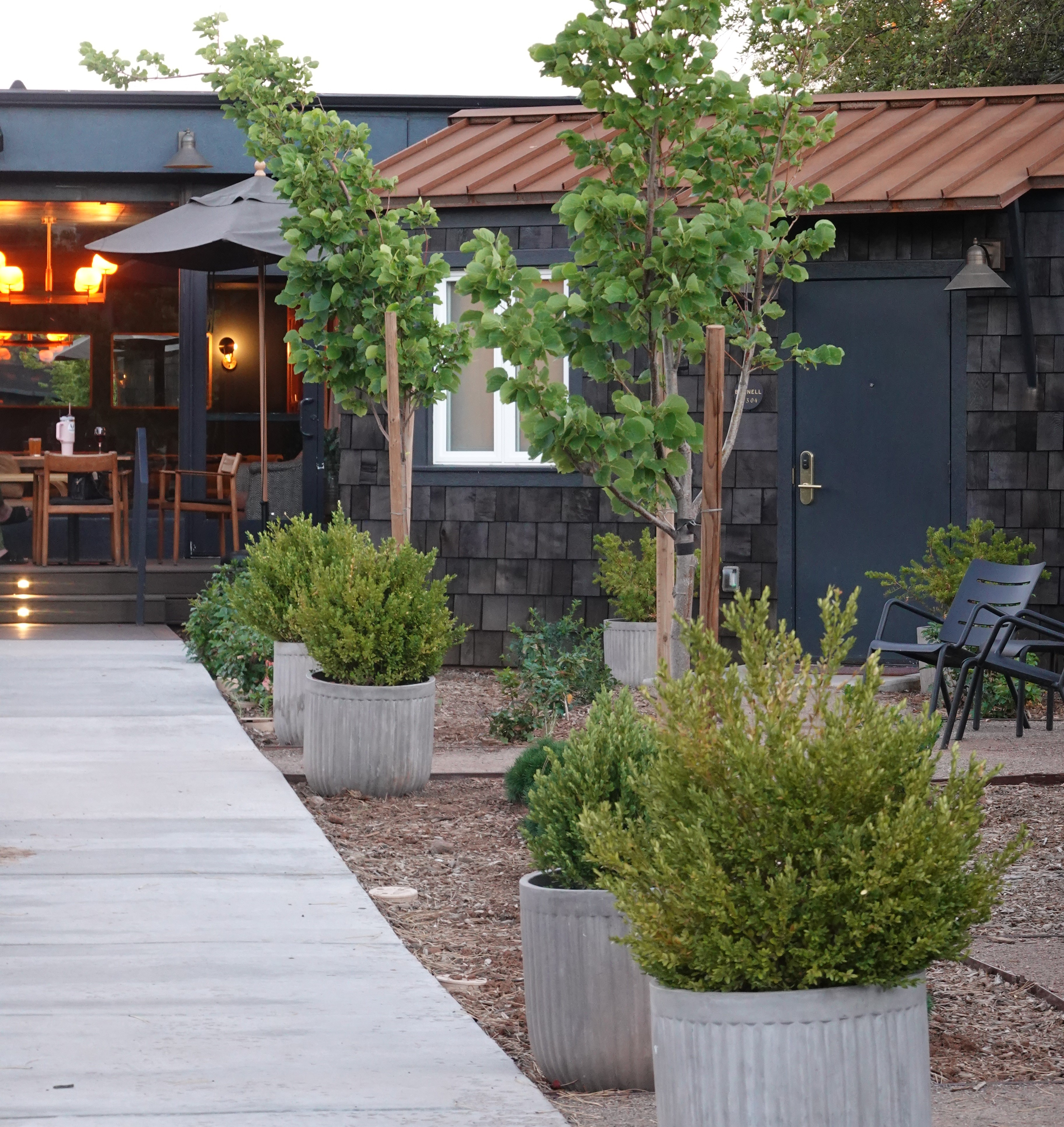 exterior high country motor lodge