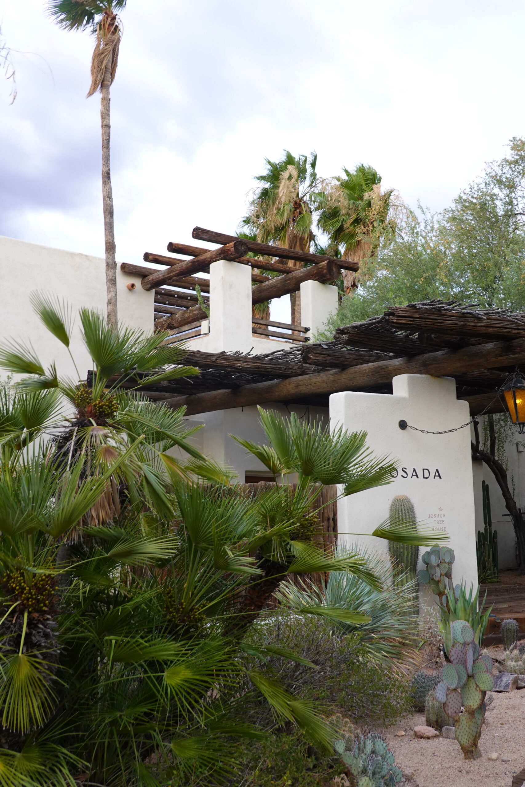 photo of a hacienda style boutique hotel in arizona