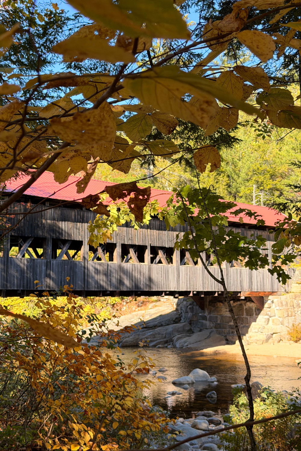 photo of the albany covered bridge in new hampshire